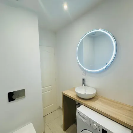 Elegant Philibert דיז'ון